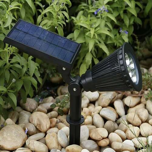 Solarna vrtna lampa - reflektor